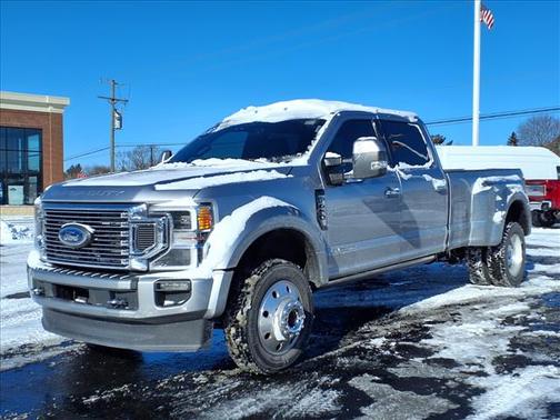 2022 Ford F-450 Platinum