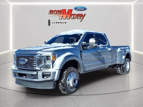 Star White 2022 Ford F-450 Platinum