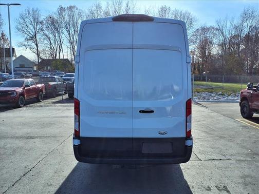 2022 Ford Transit-250 Base