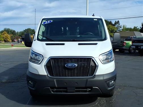 2023 Ford Transit-250 