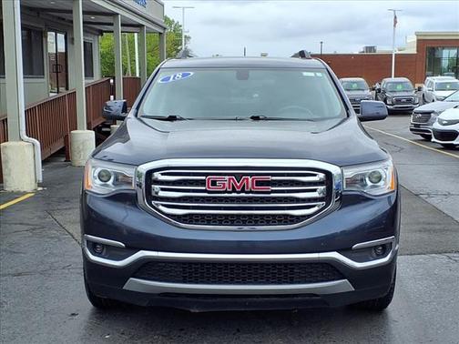 2018 GMC Acadia SLE-2