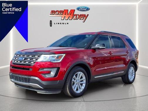 RUBY RED METALLIC TINTED CC 2017 Ford Explorer XLT