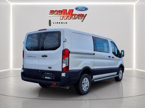 2024 Ford Transit-250 