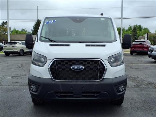 2023 Ford Transit-250