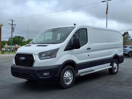 2023 Ford Transit-250
