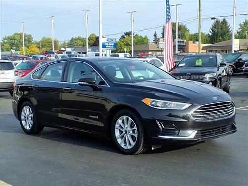 2019 Ford Fusion Hybrid SEL