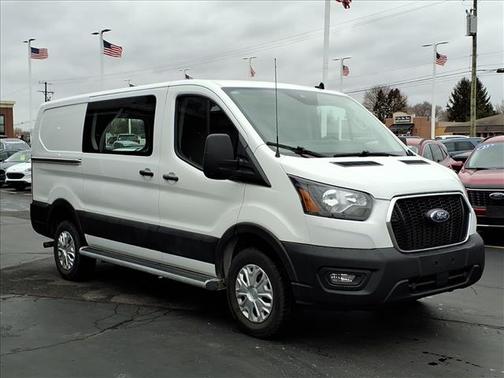 2024 Ford Transit-250 