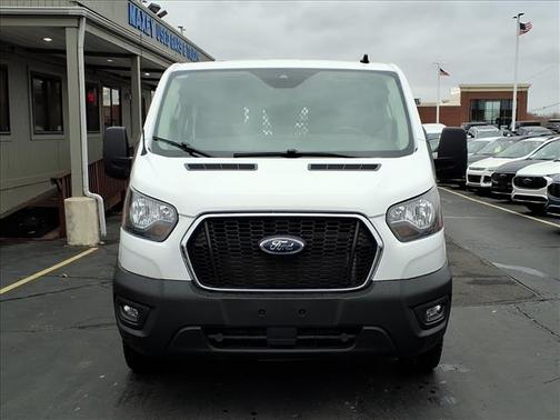 2024 Ford Transit-250 