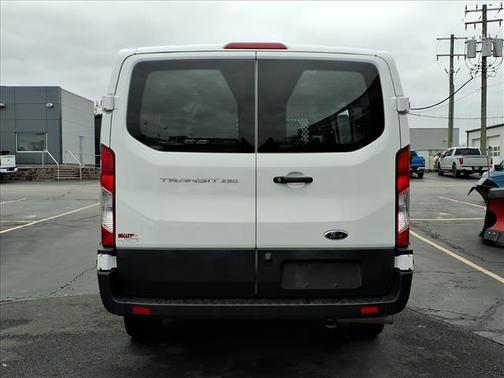 2024 Ford Transit-250 