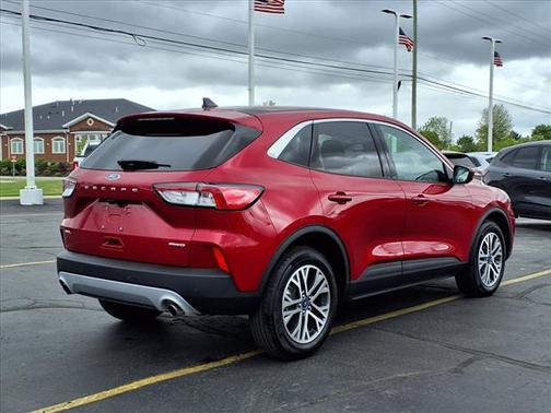 2022 Ford Escape SEL