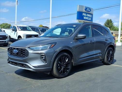 2024 Ford Escape ST-Line Elite