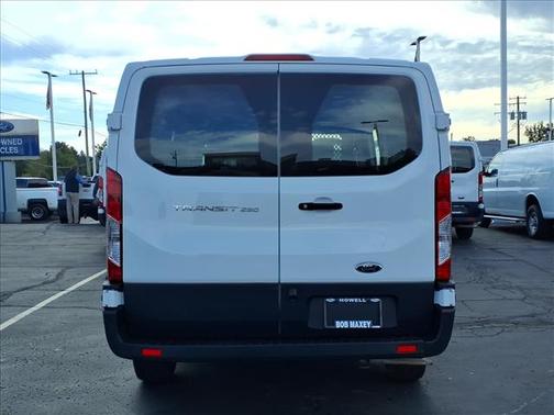 2023 Ford Transit-250 