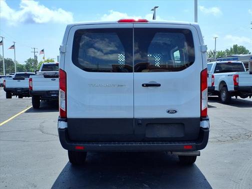 2023 Ford Transit-250