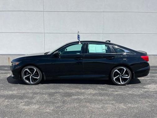 Crystal Black Pearl 2022 Honda Accord