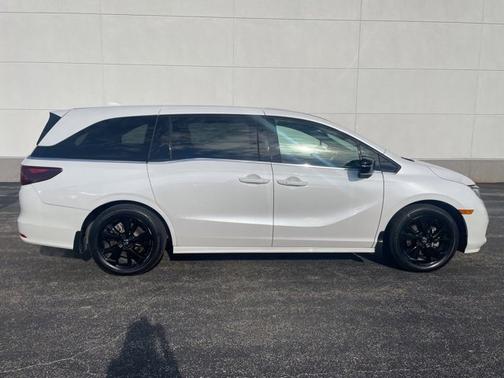 2024 Honda Odyssey 
