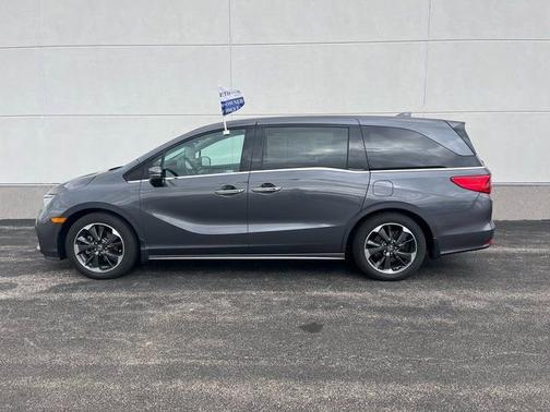 2023 Honda Odyssey 