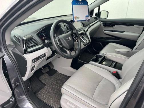 2023 Honda Odyssey 