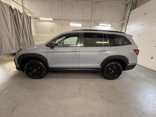 2022 Honda Pilot AWD TrailSport