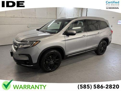 2022 Honda Pilot Touring 8-Passenger