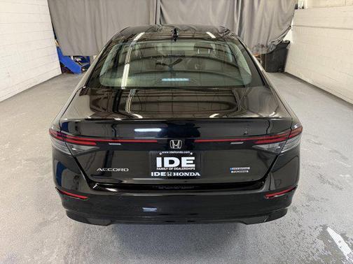 2025 Honda Accord Hybrid Touring