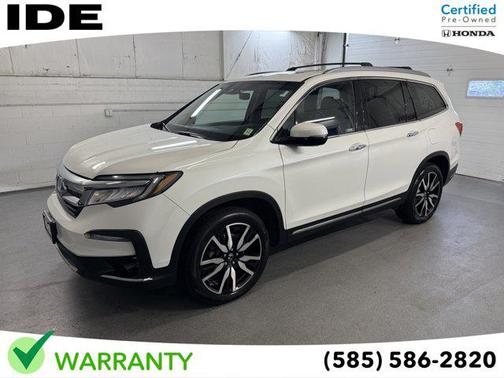 Platinum White Pearl 2022 Honda Pilot Touring 8-Passenger