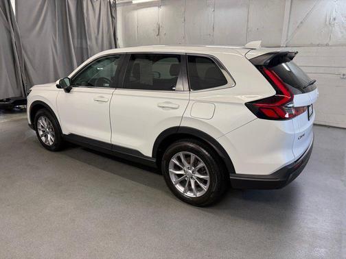 Platinum White Pearl 2024 Honda CR-V EX AWD