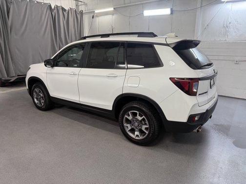 2023 Honda Passport AWD TrailSport