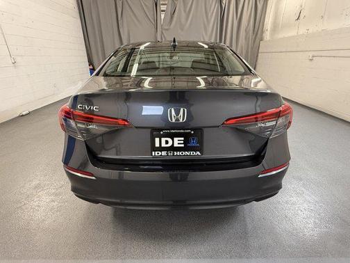 2022 Honda Civic LX