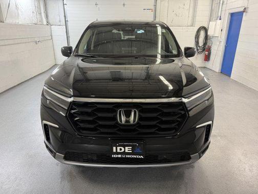 2023 Honda Pilot AWD EX-L 7 Passenger