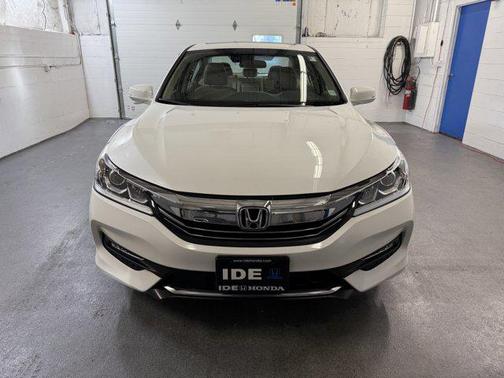 2017 Honda Accord EX w/Honda Sensing