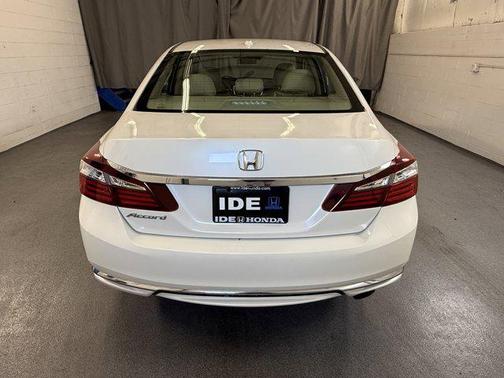 2017 Honda Accord EX w/Honda Sensing