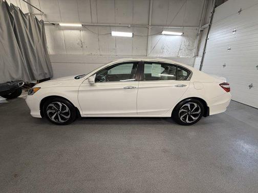 2017 Honda Accord EX w/Honda Sensing