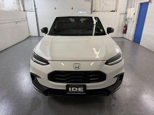 2023 Honda HR-V AWD Sport