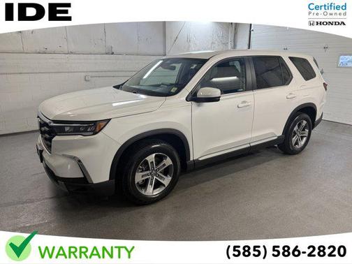 Platinum White Pearl 2023 Honda Pilot AWD EX-L 8 Passenger