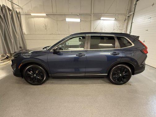 2023 Honda CR-V Hybrid Sport Touring AWD