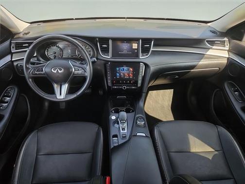 2022 INFINITI QX50 LUXE AWD