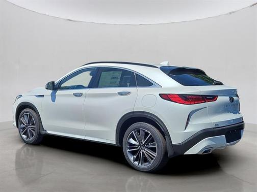 2025 INFINITI QX55 ESSENTIAL
