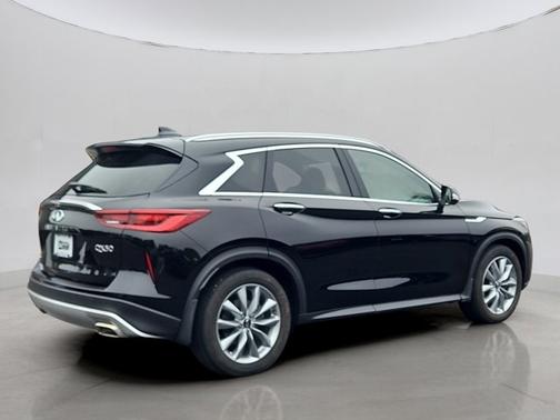 2022 INFINITI QX50 ESSENTIAL