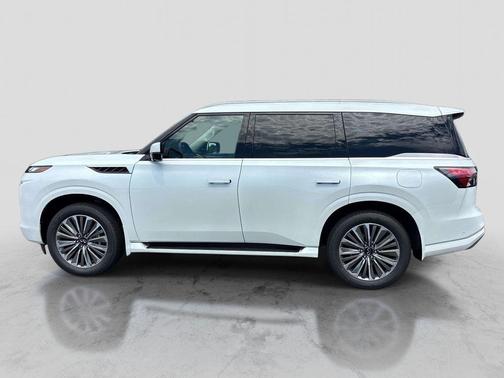 Radiant White 2027 INFINITI QX80 Luxe
