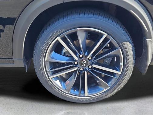 2025 INFINITI QX55 ESSENTIAL