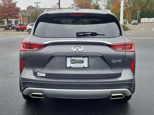 2022 INFINITI QX50 LUXE AWD