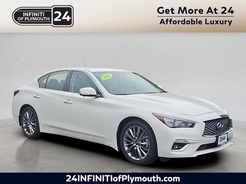 2023 INFINITI Q50 LUXE