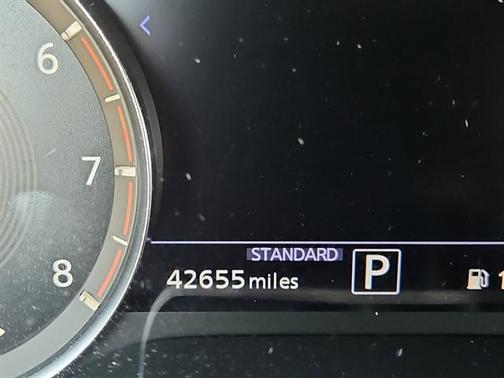 2022 INFINITI QX50 LUXE AWD