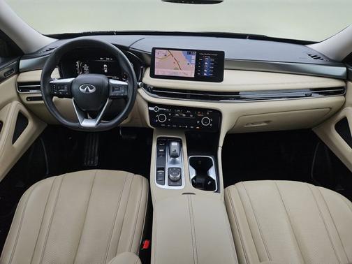 2022 INFINITI QX60 LUXE