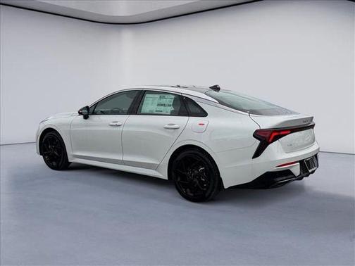 Snow White Pearl 2026 Kia K5 GT-Line FWD