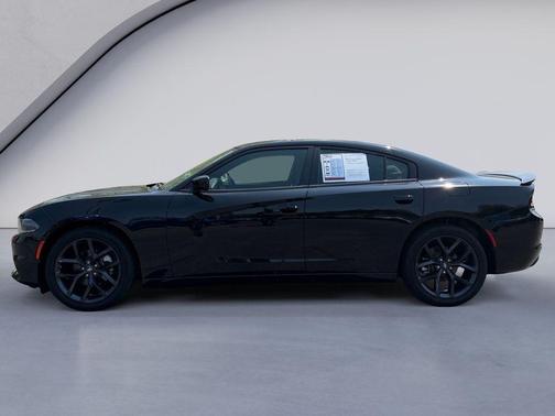 Pitch Black Clearcoat 2022 Dodge Charger SXT