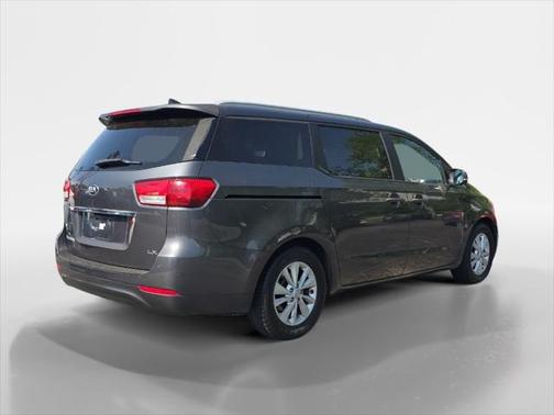 2015 Kia Sedona LX