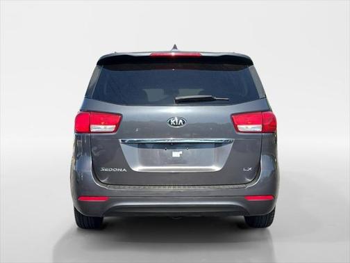 2015 Kia Sedona LX