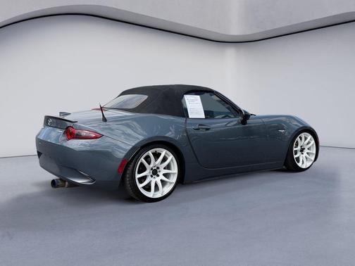 Polymetal Gray 2021 Mazda MX-5 Miata Club