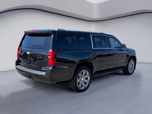 Black 2017 Chevrolet Suburban Premier